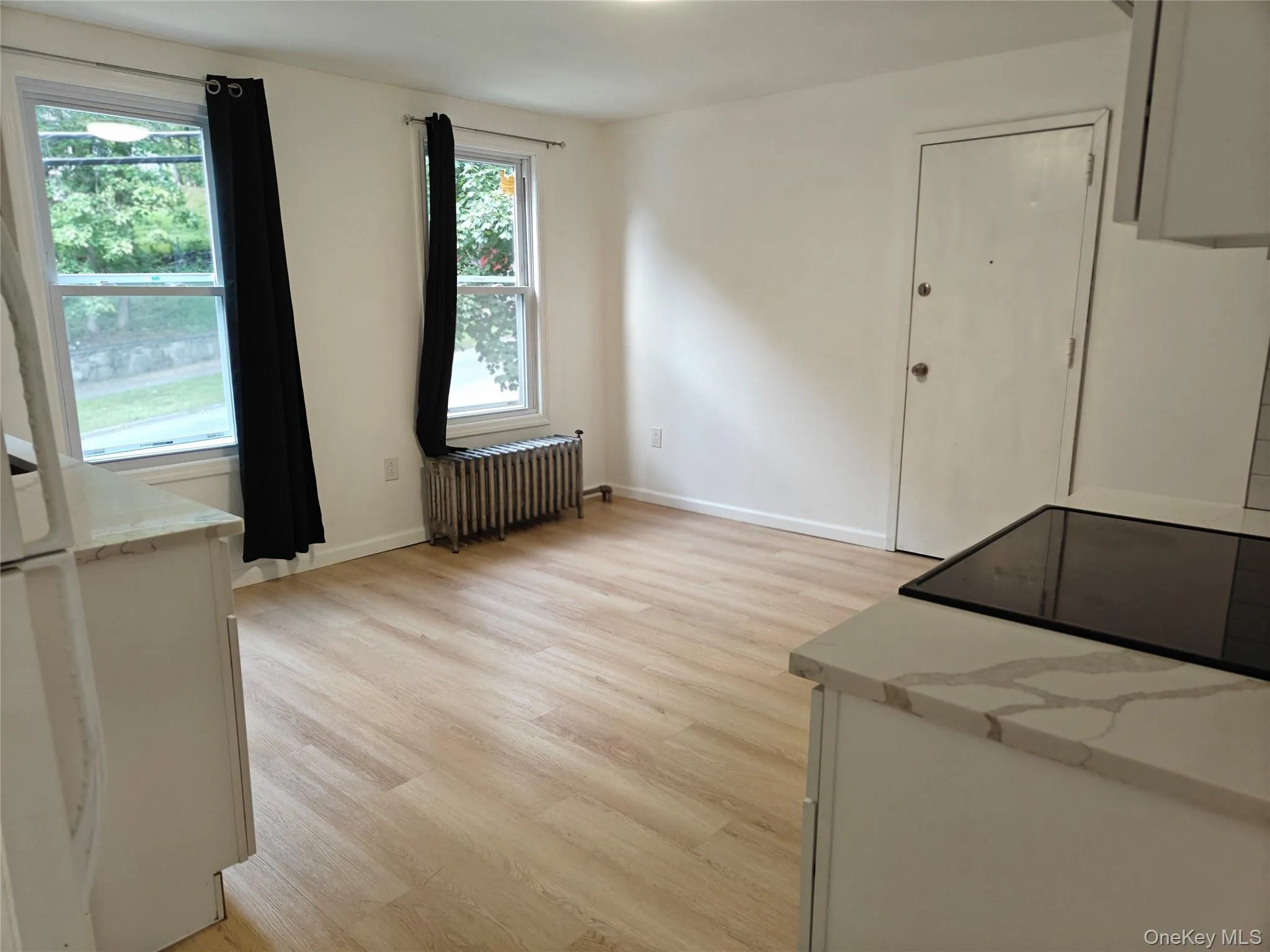 97 South Avenue, Poughkeepsie, NY, 3 Bedroom Bedrooms, 5 Room Rooms,1 BathroomBathrooms,Residential Lease,For Rent,South,0,1041029 97 South Avenue, Poughkeepsie, NY, 3 Bedroom Bedrooms, 5 Room Rooms,1 BathroomBathrooms,Residential Lease,For Rent,South,0,1041029