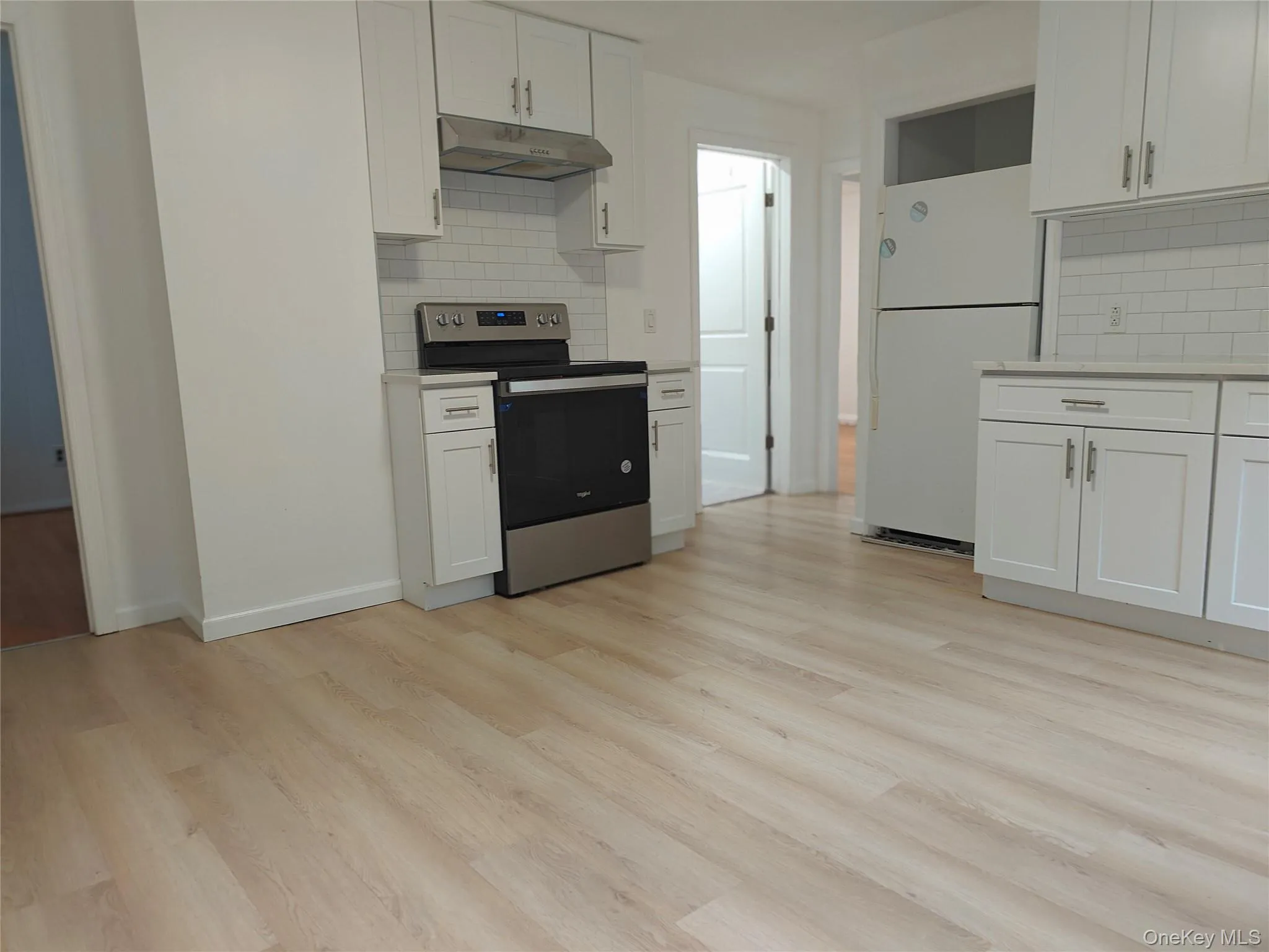97 South Avenue, Poughkeepsie, NY, 3 Bedroom Bedrooms, 5 Room Rooms,1 BathroomBathrooms,Residential Lease,For Rent,South,0,1041029 97 South Avenue, Poughkeepsie, NY, 3 Bedroom Bedrooms, 5 Room Rooms,1 BathroomBathrooms,Residential Lease,For Rent,South,0,1041029