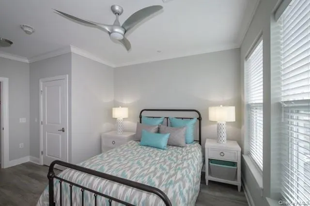 75 Hoffman Avenue, Babylon, NY, 1 Bedroom Bedrooms, 4 Rooms Rooms,1 BathroomBathrooms,Residential Lease,For Rent,Hoffman,0,1041031 75 Hoffman Avenue, Babylon, NY, 1 Bedroom Bedrooms, 4 Rooms Rooms,1 BathroomBathrooms,Residential Lease,For Rent,Hoffman,0,1041031