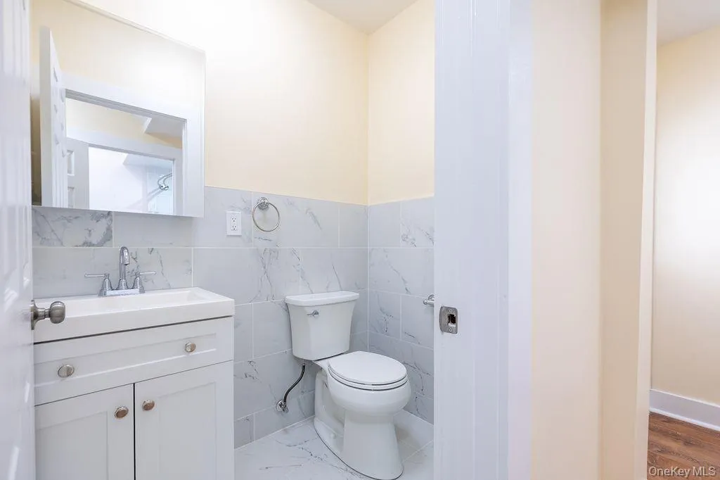 Bathroom Bathroom