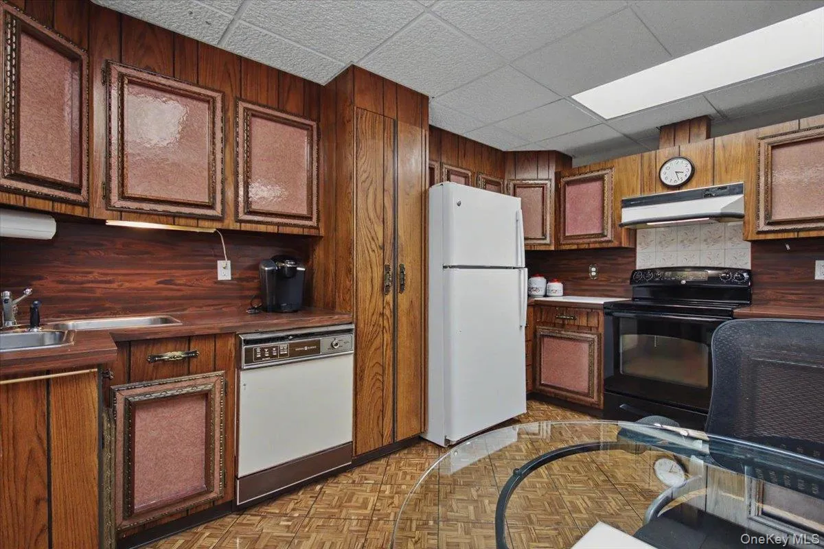 31 2nd Street, Cortlandt, NY, 3 Bedrooms Bedrooms, 7 Rooms Rooms,2 BathroomsBathrooms,Residential,For Rent,2nd,0,1041039 31 2nd Street, Cortlandt, NY, 3 Bedrooms Bedrooms, 7 Rooms Rooms,2 BathroomsBathrooms,Residential,For Rent,2nd,0,1041039