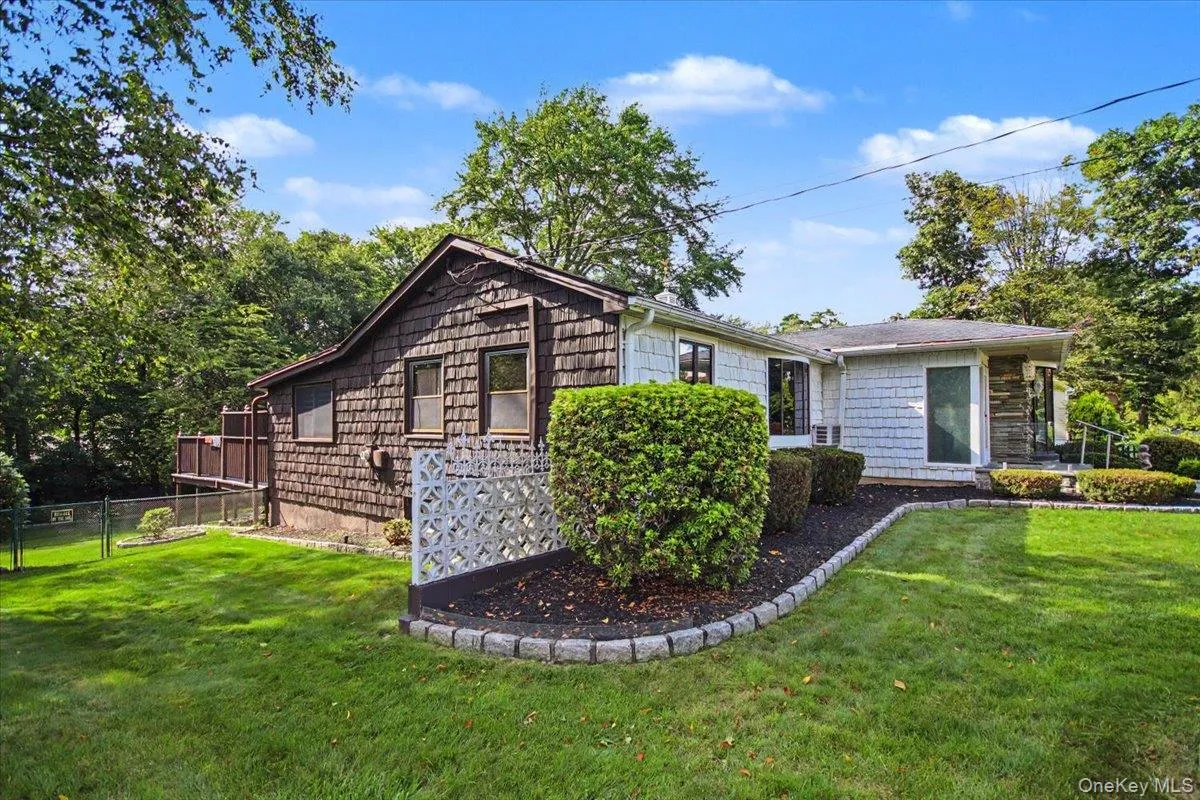 31 2nd Street, Cortlandt, NY, 3 Bedrooms Bedrooms, 7 Rooms Rooms,2 BathroomsBathrooms,Residential,For Rent,2nd,0,1041039 31 2nd Street, Cortlandt, NY, 3 Bedrooms Bedrooms, 7 Rooms Rooms,2 BathroomsBathrooms,Residential,For Rent,2nd,0,1041039