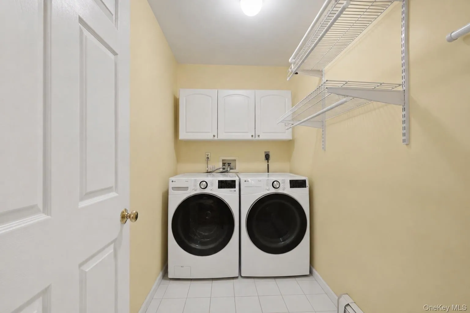 Conveniently Located Just off the Kitchen, this Separate Laundry Room Offers Function and Flexibility. Conveniently Located Just off the Kitchen, this Separate Laundry Room Offers Function and Flexibility.