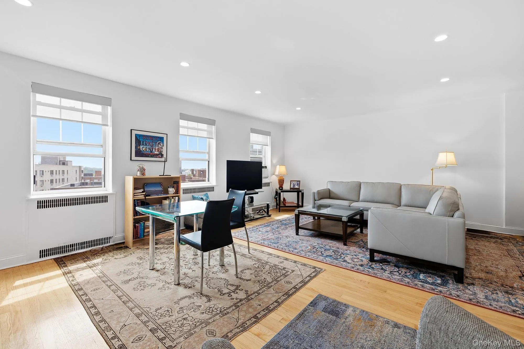 50 North Broadway, White Plains, NY, 2 Bedrooms Bedrooms, 5 Rooms Rooms,2 BathroomsBathrooms,Residential,For Rent,North Broadway,0,1041042 50 North Broadway, White Plains, NY, 2 Bedrooms Bedrooms, 5 Rooms Rooms,2 BathroomsBathrooms,Residential,For Rent,North Broadway,0,1041042