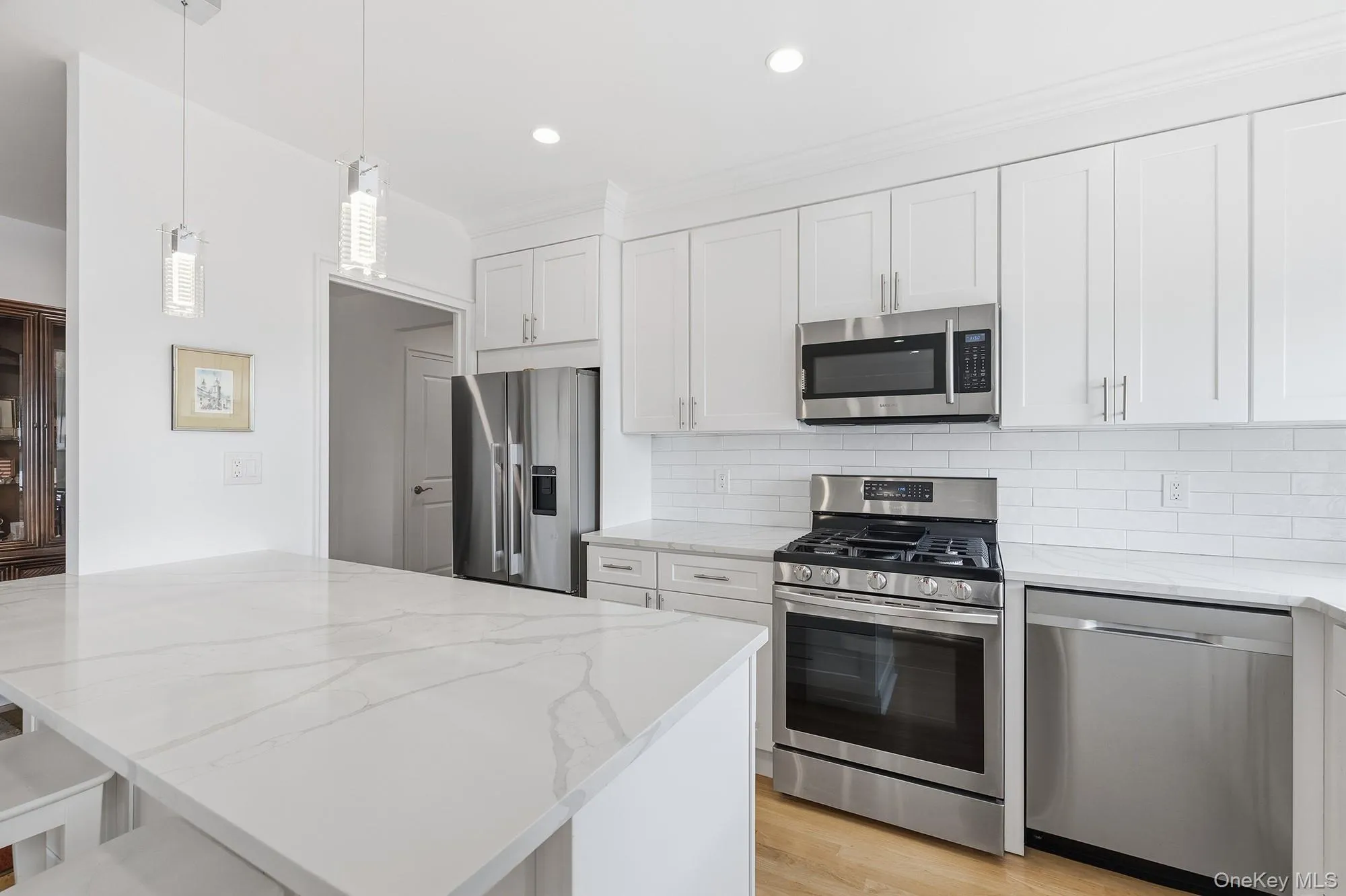 50 North Broadway, White Plains, NY, 2 Bedrooms Bedrooms, 5 Rooms Rooms,2 BathroomsBathrooms,Residential,For Rent,North Broadway,0,1041042 50 North Broadway, White Plains, NY, 2 Bedrooms Bedrooms, 5 Rooms Rooms,2 BathroomsBathrooms,Residential,For Rent,North Broadway,0,1041042
