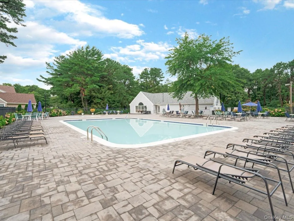 112 Dari Drive, Islip, NY, 2 Bedrooms Bedrooms, 8 Rooms Rooms,2 BathroomsBathrooms,Residential,For Rent,Dari,0,1041046 112 Dari Drive, Islip, NY, 2 Bedrooms Bedrooms, 8 Rooms Rooms,2 BathroomsBathrooms,Residential,For Rent,Dari,0,1041046
