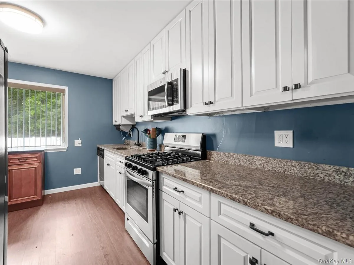 112 Dari Drive, Islip, NY, 2 Bedrooms Bedrooms, 8 Rooms Rooms,2 BathroomsBathrooms,Residential,For Rent,Dari,0,1041046 112 Dari Drive, Islip, NY, 2 Bedrooms Bedrooms, 8 Rooms Rooms,2 BathroomsBathrooms,Residential,For Rent,Dari,0,1041046