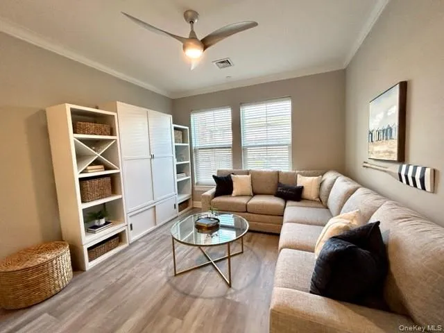 75 Hoffman Avenue, Babylon, NY, 1 Bedroom Bedrooms, 4 Rooms Rooms,1 BathroomBathrooms,Residential Lease,For Rent,Hoffman,0,1041047 75 Hoffman Avenue, Babylon, NY, 1 Bedroom Bedrooms, 4 Rooms Rooms,1 BathroomBathrooms,Residential Lease,For Rent,Hoffman,0,1041047