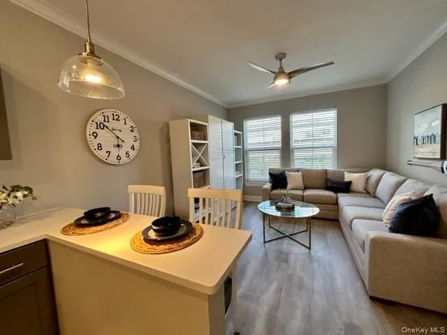 75 Hoffman Avenue, Babylon, NY, 1 Bedroom Bedrooms, 4 Rooms Rooms,1 BathroomBathrooms,Residential Lease,For Rent,Hoffman,0,1041047 75 Hoffman Avenue, Babylon, NY, 1 Bedroom Bedrooms, 4 Rooms Rooms,1 BathroomBathrooms,Residential Lease,For Rent,Hoffman,0,1041047