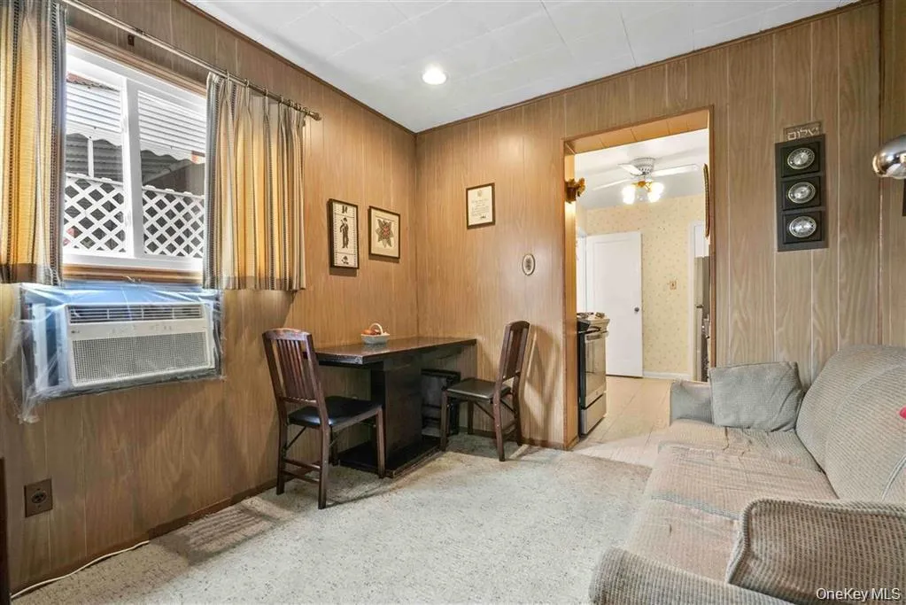 84-92A Austin Street, New York, NY, 2 Bedrooms Bedrooms, 6 Rooms Rooms,1 BathroomBathrooms,Residential,For Rent,Austin,0,1041051 84-92A Austin Street, New York, NY, 2 Bedrooms Bedrooms, 6 Rooms Rooms,1 BathroomBathrooms,Residential,For Rent,Austin,0,1041051