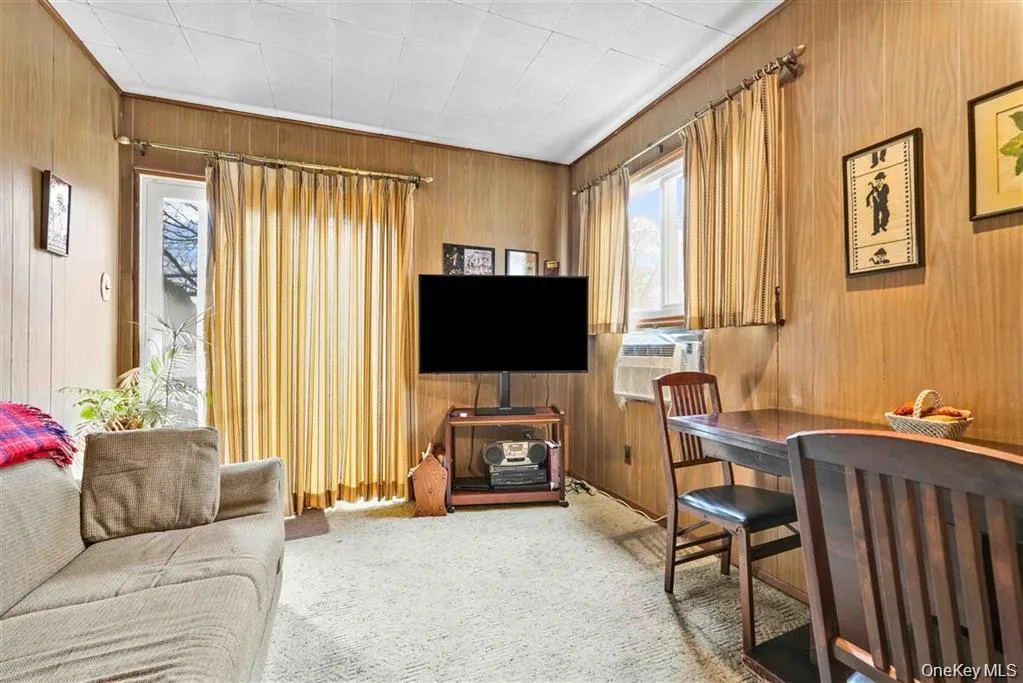 84-92A Austin Street, New York, NY, 2 Bedrooms Bedrooms, 6 Rooms Rooms,1 BathroomBathrooms,Residential,For Rent,Austin,0,1041051 84-92A Austin Street, New York, NY, 2 Bedrooms Bedrooms, 6 Rooms Rooms,1 BathroomBathrooms,Residential,For Rent,Austin,0,1041051