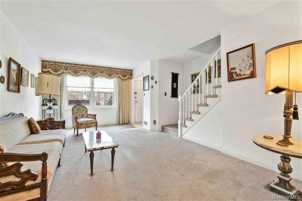 84-92A Austin Street, New York, NY, 2 Bedrooms Bedrooms, 6 Rooms Rooms,1 BathroomBathrooms,Residential,For Rent,Austin,0,1041051 84-92A Austin Street, New York, NY, 2 Bedrooms Bedrooms, 6 Rooms Rooms,1 BathroomBathrooms,Residential,For Rent,Austin,0,1041051