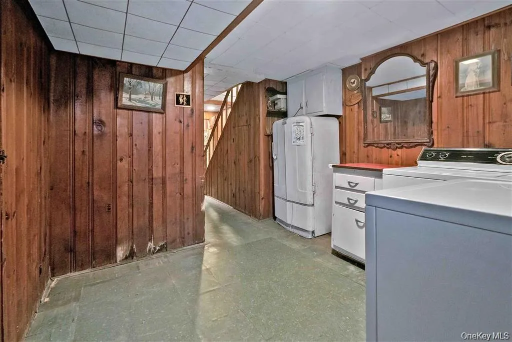 84-92A Austin Street, New York, NY, 2 Bedrooms Bedrooms, 6 Rooms Rooms,1 BathroomBathrooms,Residential,For Rent,Austin,0,1041051 84-92A Austin Street, New York, NY, 2 Bedrooms Bedrooms, 6 Rooms Rooms,1 BathroomBathrooms,Residential,For Rent,Austin,0,1041051