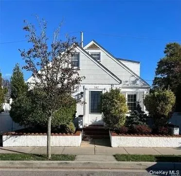 142 Cleveland, Long Beach, NY, 4 Bedrooms Bedrooms, 10 Rooms Rooms,2 BathroomsBathrooms,Residential,For Rent,Cleveland,0,1041058 142 Cleveland, Long Beach, NY, 4 Bedrooms Bedrooms, 10 Rooms Rooms,2 BathroomsBathrooms,Residential,For Rent,Cleveland,0,1041058