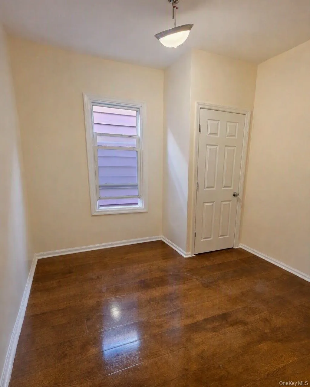 6807 59th Drive, New York, NY, 3 Bedrooms Bedrooms, 6 Rooms Rooms,1 BathroomBathrooms,Residential Lease,For Rent,59th,0,1041059 6807 59th Drive, New York, NY, 3 Bedrooms Bedrooms, 6 Rooms Rooms,1 BathroomBathrooms,Residential Lease,For Rent,59th,0,1041059