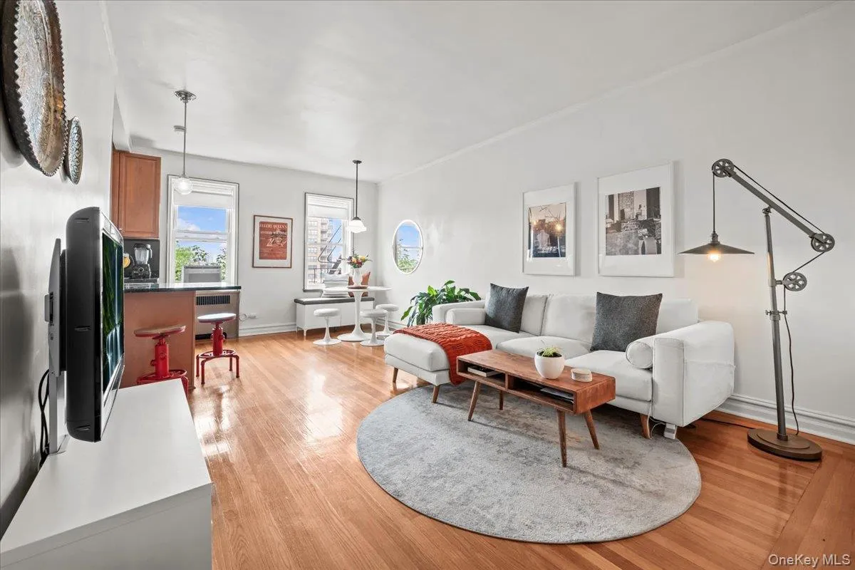 3810 Greystone Avenue, New York, NY, 1 Bedroom Bedrooms, 4 Rooms Rooms,1 BathroomBathrooms,Residential,For Rent,Greystone,0,1041060 3810 Greystone Avenue, New York, NY, 1 Bedroom Bedrooms, 4 Rooms Rooms,1 BathroomBathrooms,Residential,For Rent,Greystone,0,1041060