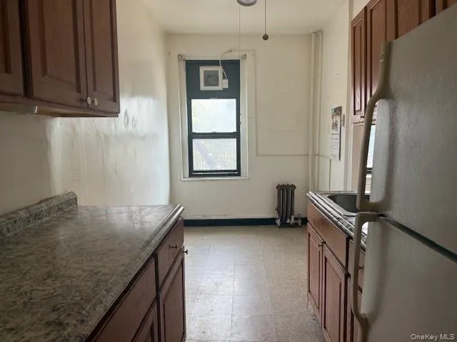 136-05 Sanford Avenue, New York, NY, 1 Bedroom Bedrooms, 3 Rooms Rooms,1 BathroomBathrooms,Residential,For Rent,Sanford,0,1041061 136-05 Sanford Avenue, New York, NY, 1 Bedroom Bedrooms, 3 Rooms Rooms,1 BathroomBathrooms,Residential,For Rent,Sanford,0,1041061