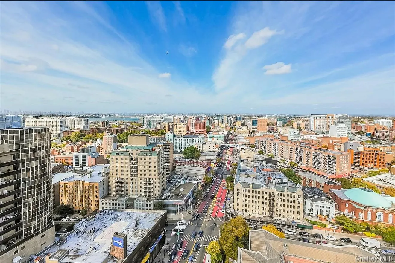 136-05 Sanford Avenue, New York, NY, 1 Bedroom Bedrooms, 3 Rooms Rooms,1 BathroomBathrooms,Residential,For Rent,Sanford,0,1041061 136-05 Sanford Avenue, New York, NY, 1 Bedroom Bedrooms, 3 Rooms Rooms,1 BathroomBathrooms,Residential,For Rent,Sanford,0,1041061