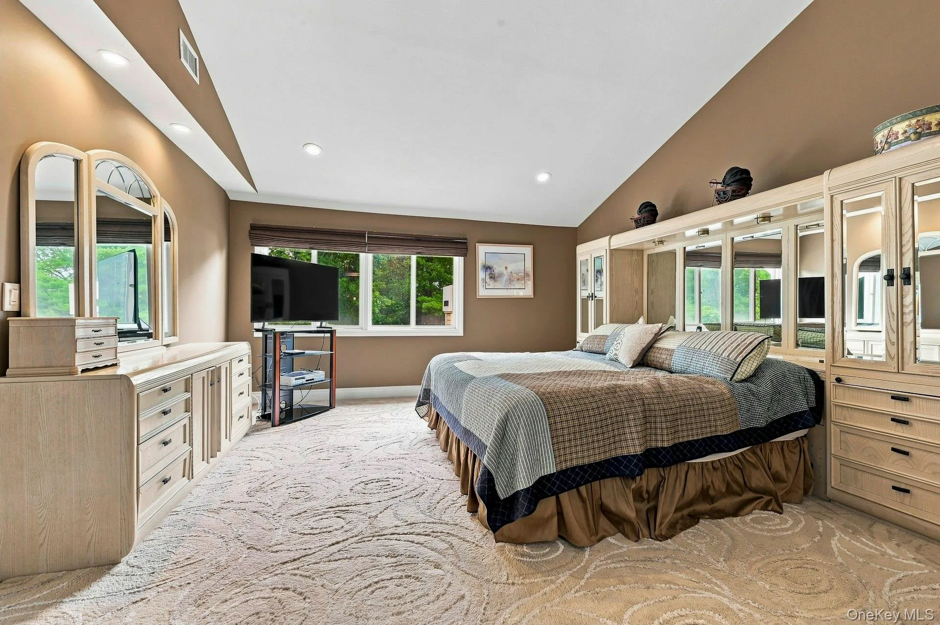 23 Willow Ridge Drive, Smithtown, NY, 3 Bedrooms Bedrooms, 8 Rooms Rooms,3 BathroomsBathrooms,Residential,For Rent,Willow Ridge,0,1041063 23 Willow Ridge Drive, Smithtown, NY, 3 Bedrooms Bedrooms, 8 Rooms Rooms,3 BathroomsBathrooms,Residential,For Rent,Willow Ridge,0,1041063
