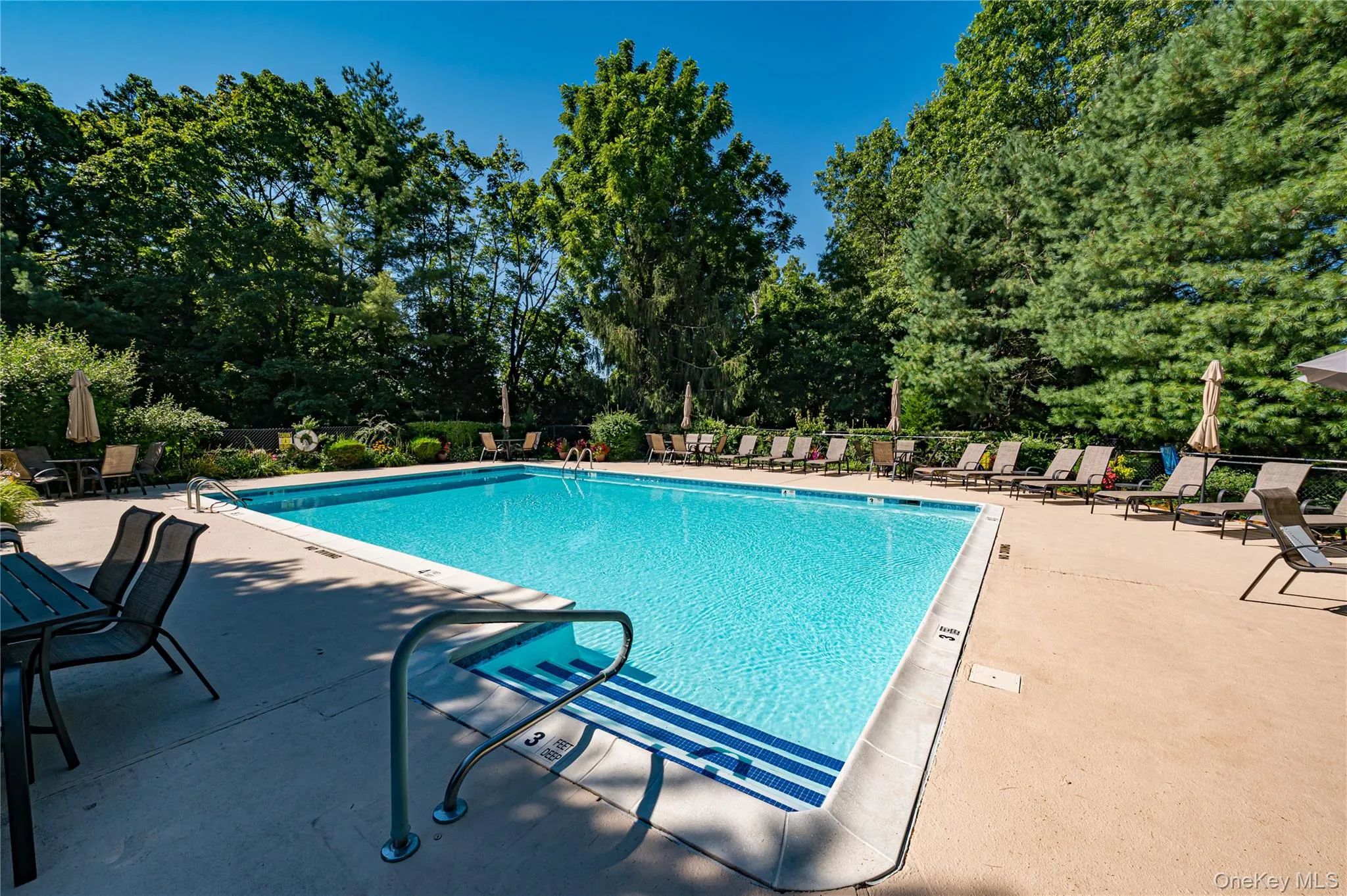 23 Willow Ridge Drive, Smithtown, NY, 3 Bedrooms Bedrooms, 8 Rooms Rooms,3 BathroomsBathrooms,Residential,For Rent,Willow Ridge,0,1041063 23 Willow Ridge Drive, Smithtown, NY, 3 Bedrooms Bedrooms, 8 Rooms Rooms,3 BathroomsBathrooms,Residential,For Rent,Willow Ridge,0,1041063