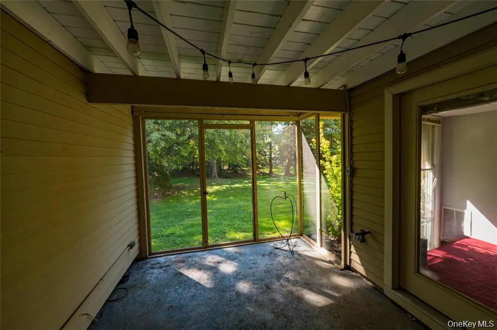 23 Willow Ridge Drive, Smithtown, NY, 3 Bedrooms Bedrooms, 8 Rooms Rooms,3 BathroomsBathrooms,Residential,For Rent,Willow Ridge,0,1041063 23 Willow Ridge Drive, Smithtown, NY, 3 Bedrooms Bedrooms, 8 Rooms Rooms,3 BathroomsBathrooms,Residential,For Rent,Willow Ridge,0,1041063