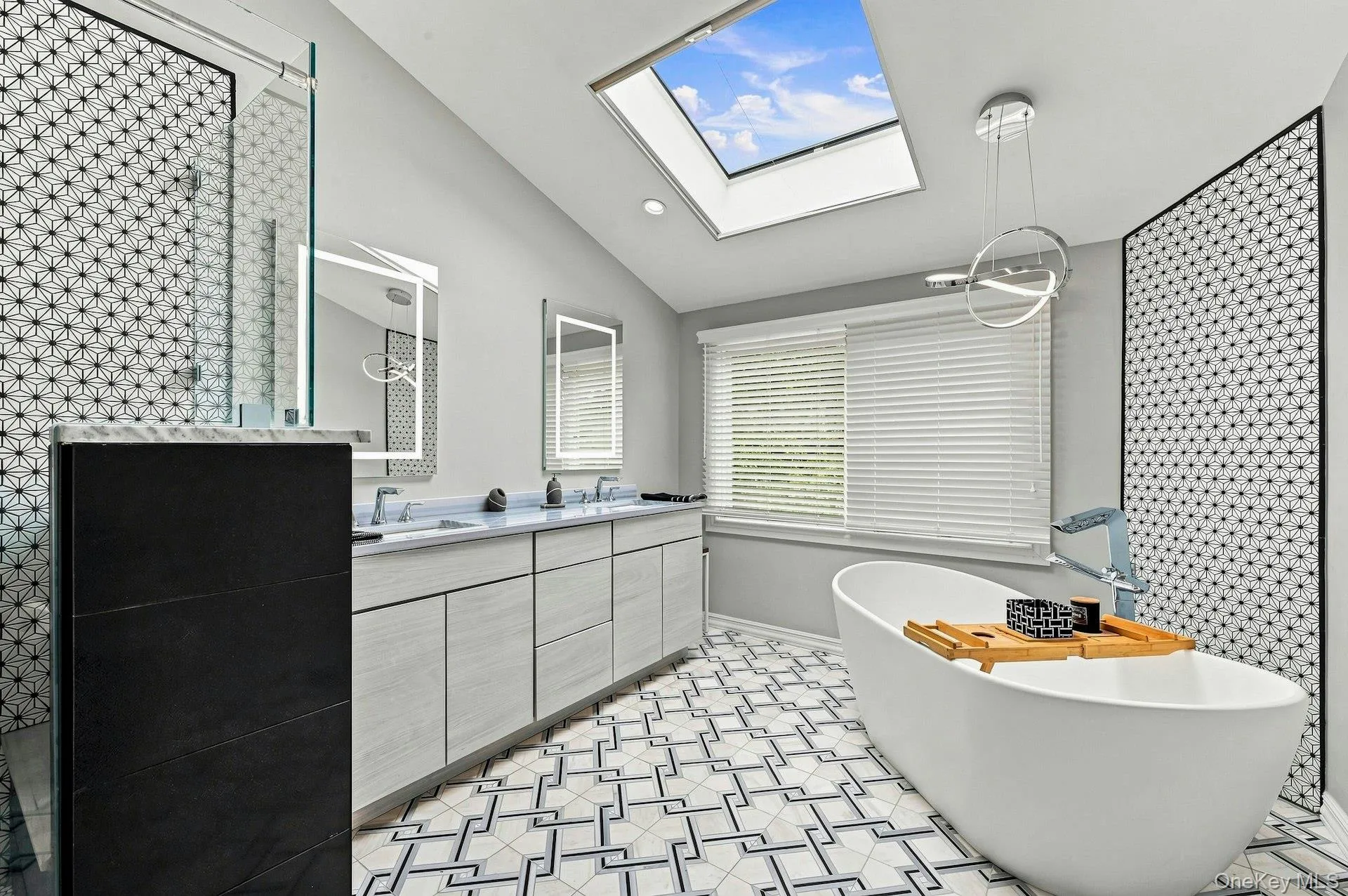 23 Willow Ridge Drive, Smithtown, NY, 3 Bedrooms Bedrooms, 8 Rooms Rooms,3 BathroomsBathrooms,Residential,For Rent,Willow Ridge,0,1041063 23 Willow Ridge Drive, Smithtown, NY, 3 Bedrooms Bedrooms, 8 Rooms Rooms,3 BathroomsBathrooms,Residential,For Rent,Willow Ridge,0,1041063