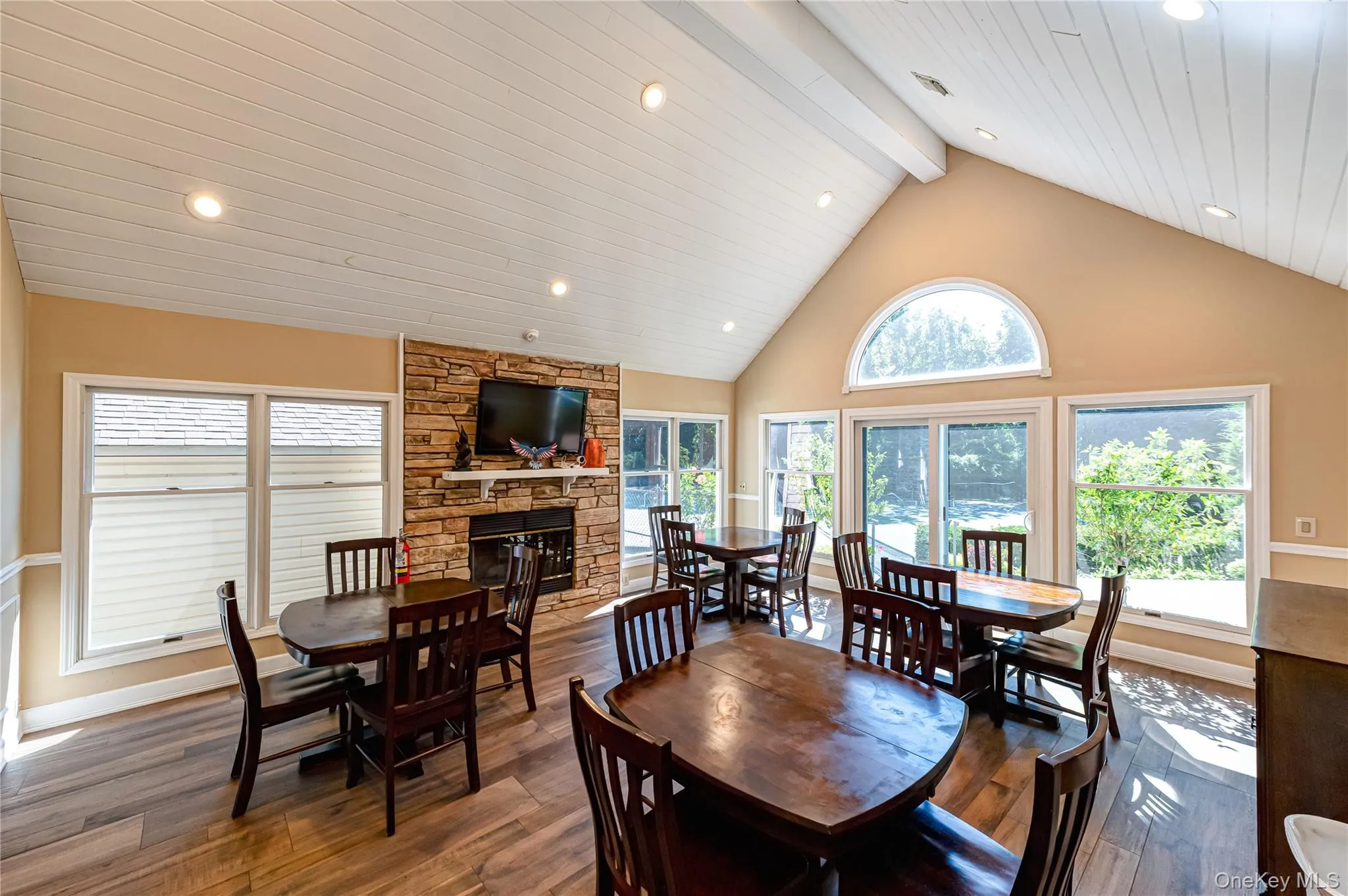 23 Willow Ridge Drive, Smithtown, NY, 3 Bedrooms Bedrooms, 8 Rooms Rooms,3 BathroomsBathrooms,Residential,For Rent,Willow Ridge,0,1041063 23 Willow Ridge Drive, Smithtown, NY, 3 Bedrooms Bedrooms, 8 Rooms Rooms,3 BathroomsBathrooms,Residential,For Rent,Willow Ridge,0,1041063