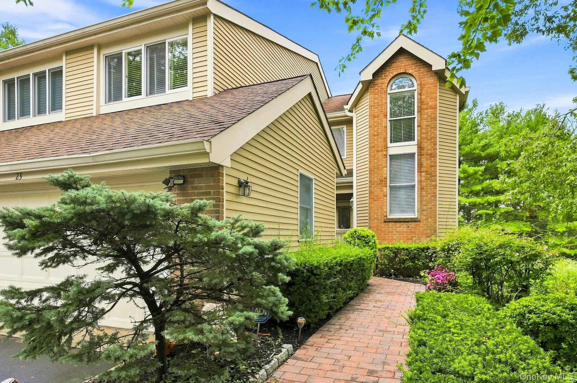 23 Willow Ridge Drive, Smithtown, NY, 3 Bedrooms Bedrooms, 8 Rooms Rooms,3 BathroomsBathrooms,Residential,For Rent,Willow Ridge,0,1041063 23 Willow Ridge Drive, Smithtown, NY, 3 Bedrooms Bedrooms, 8 Rooms Rooms,3 BathroomsBathrooms,Residential,For Rent,Willow Ridge,0,1041063