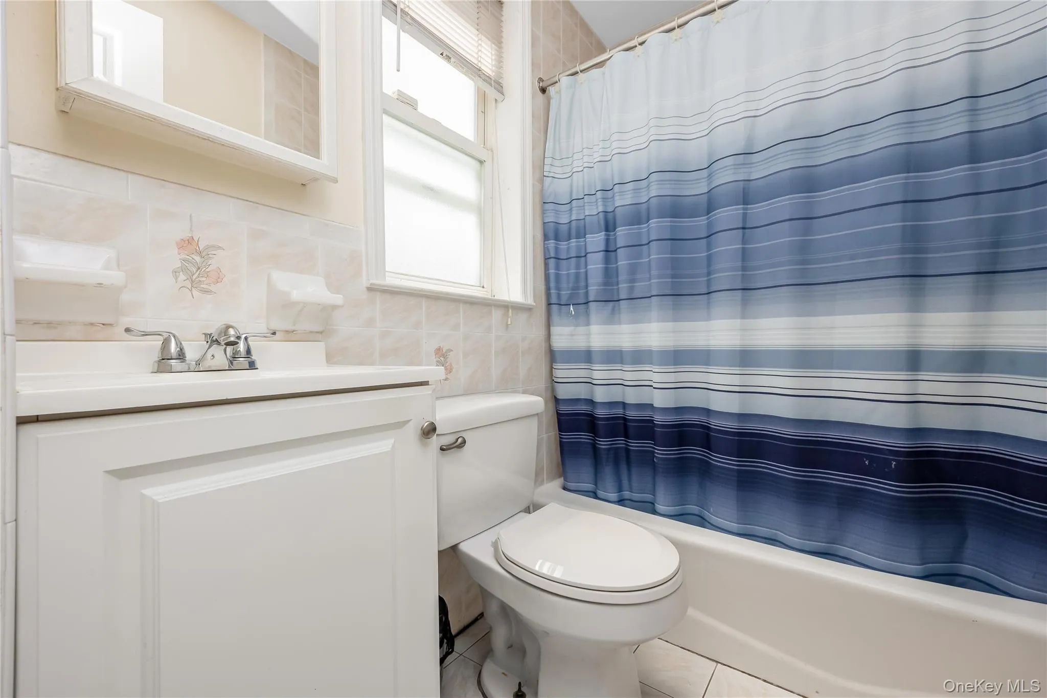 88-35 75th Avenue, New York, NY, 3 Bedrooms Bedrooms, 9 Rooms Rooms,4 BathroomsBathrooms,Residential,For Rent,75th,0,1041064 88-35 75th Avenue, New York, NY, 3 Bedrooms Bedrooms, 9 Rooms Rooms,4 BathroomsBathrooms,Residential,For Rent,75th,0,1041064