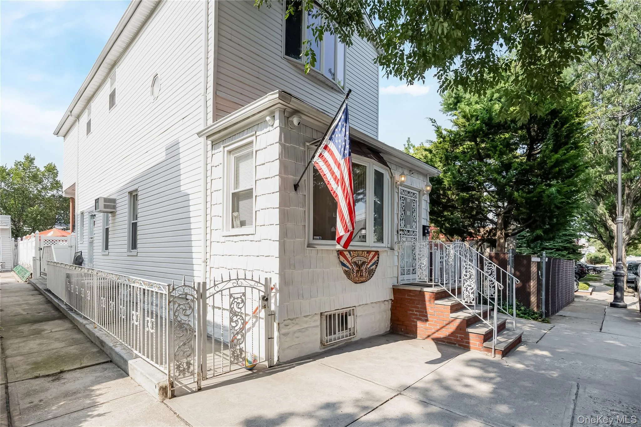 88-35 75th Avenue, New York, NY, 3 Bedrooms Bedrooms, 9 Rooms Rooms,4 BathroomsBathrooms,Residential,For Rent,75th,0,1041064 88-35 75th Avenue, New York, NY, 3 Bedrooms Bedrooms, 9 Rooms Rooms,4 BathroomsBathrooms,Residential,For Rent,75th,0,1041064