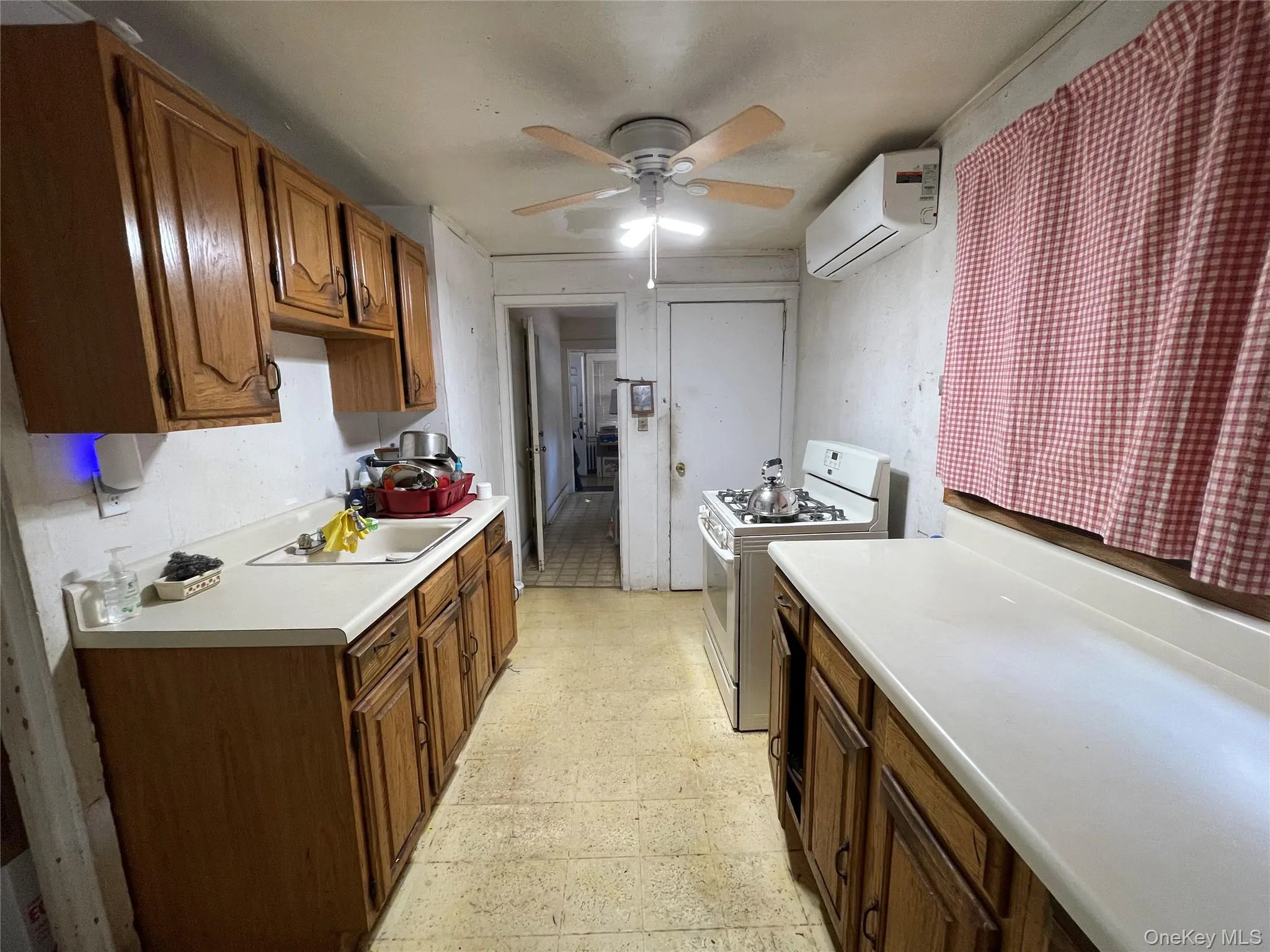 404 Baldwin Road, Hempstead, NY, 3 Bedrooms Bedrooms, 6 Rooms Rooms,1 BathroomBathrooms,Residential,For Rent,Baldwin,0,1041065 404 Baldwin Road, Hempstead, NY, 3 Bedrooms Bedrooms, 6 Rooms Rooms,1 BathroomBathrooms,Residential,For Rent,Baldwin,0,1041065