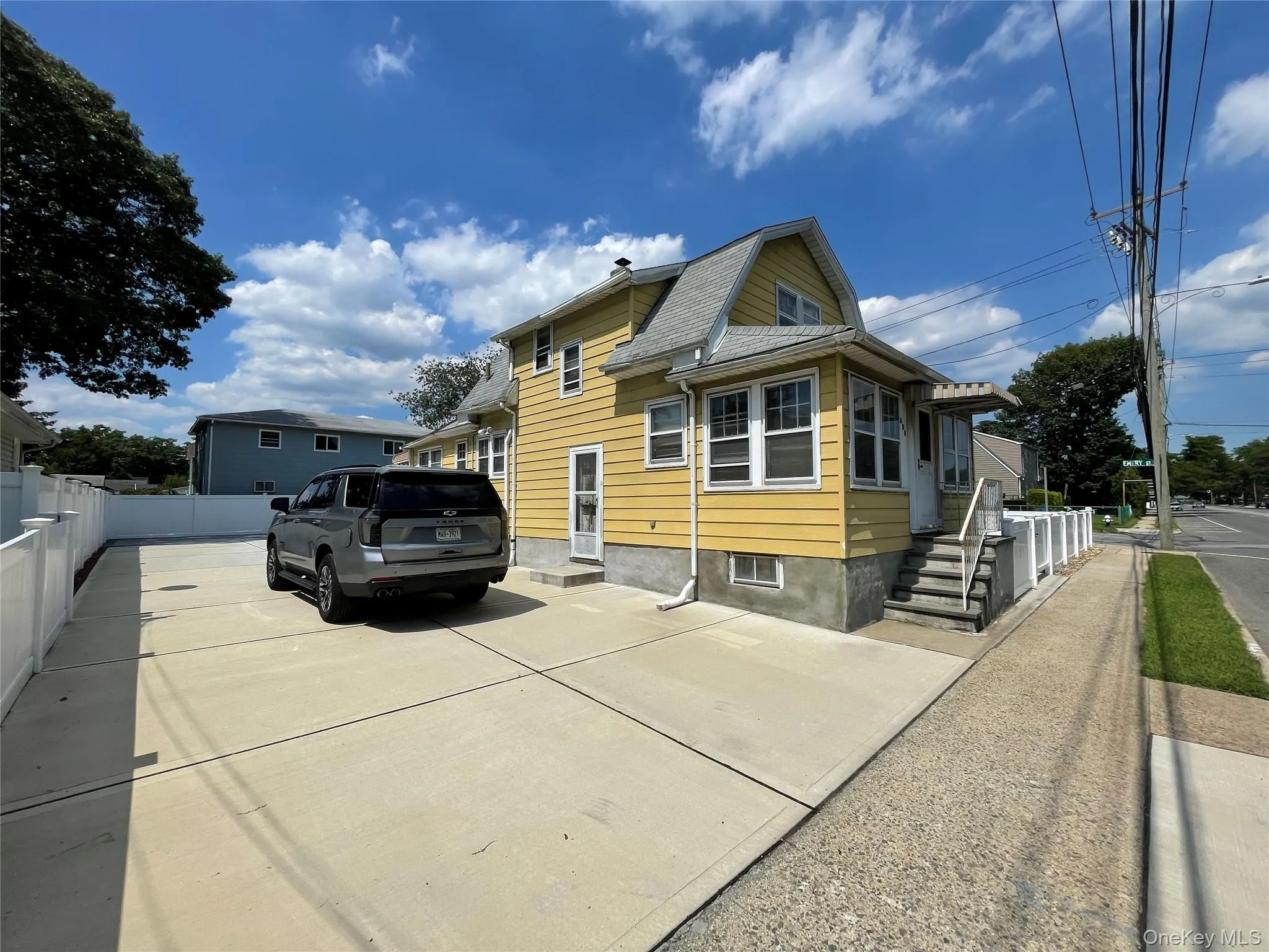 404 Baldwin Road, Hempstead, NY, 3 Bedrooms Bedrooms, 6 Rooms Rooms,1 BathroomBathrooms,Residential,For Rent,Baldwin,0,1041065 404 Baldwin Road, Hempstead, NY, 3 Bedrooms Bedrooms, 6 Rooms Rooms,1 BathroomBathrooms,Residential,For Rent,Baldwin,0,1041065