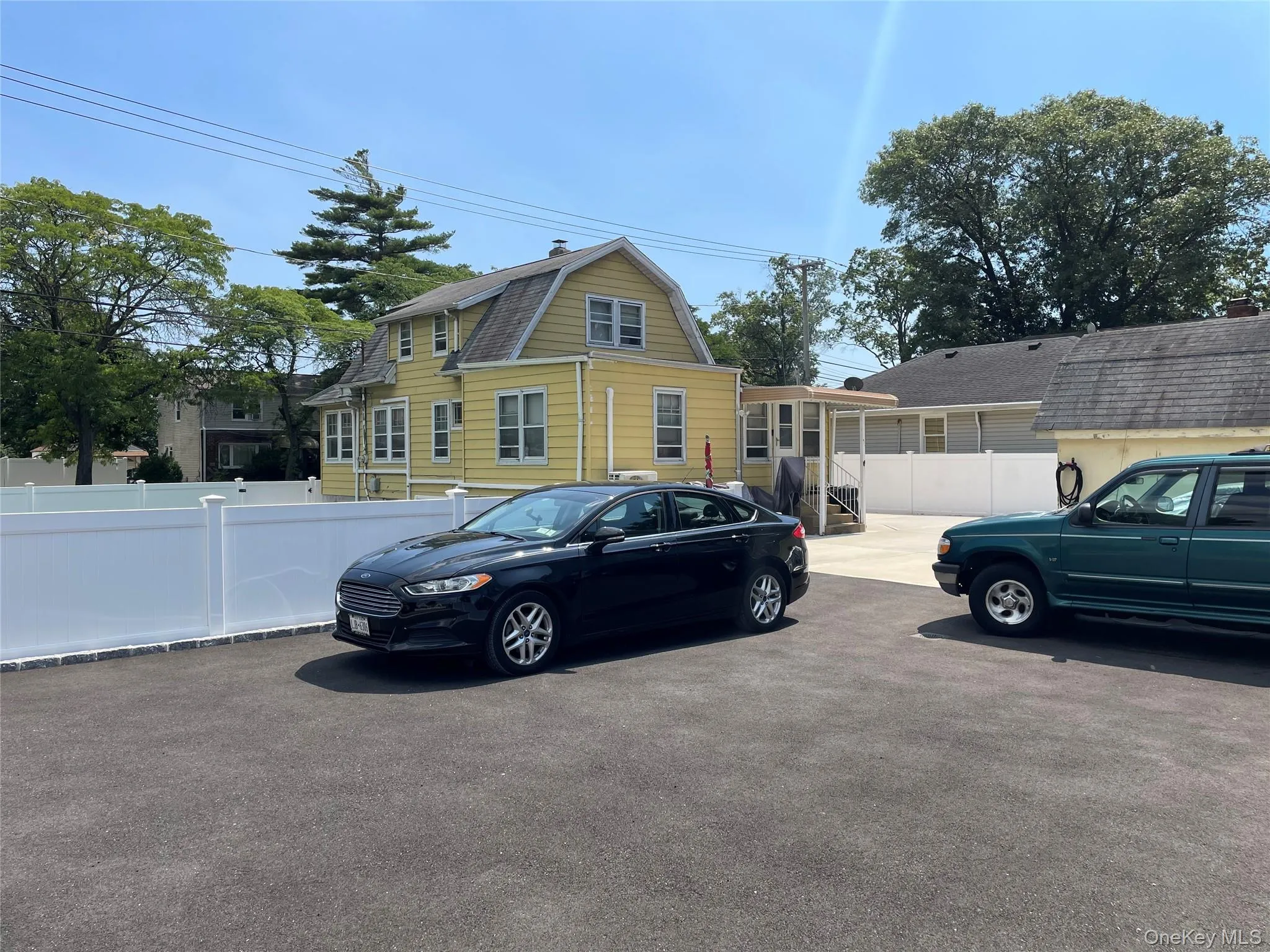 404 Baldwin Road, Hempstead, NY, 3 Bedrooms Bedrooms, 6 Rooms Rooms,1 BathroomBathrooms,Residential,For Rent,Baldwin,0,1041065 404 Baldwin Road, Hempstead, NY, 3 Bedrooms Bedrooms, 6 Rooms Rooms,1 BathroomBathrooms,Residential,For Rent,Baldwin,0,1041065