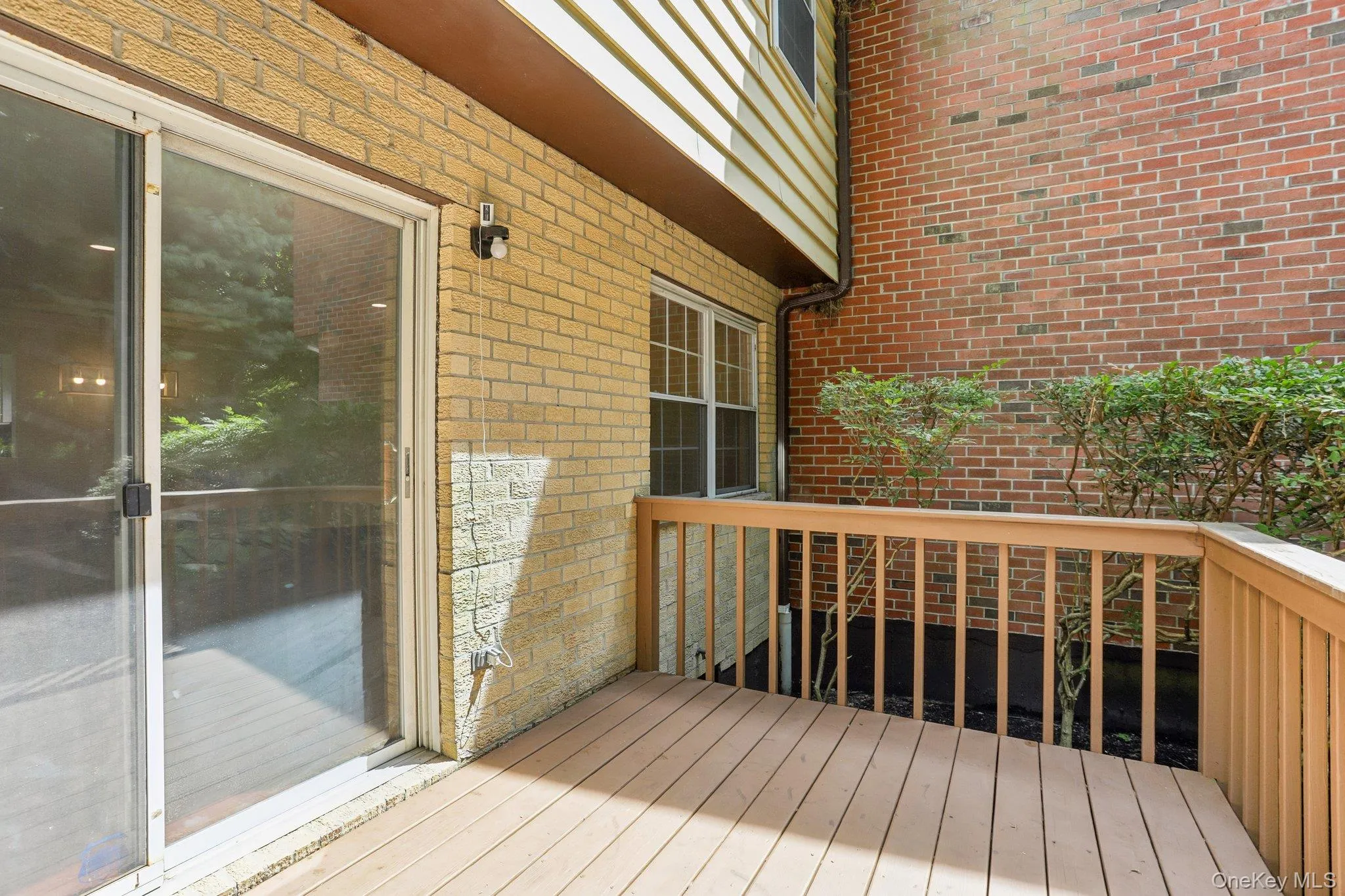 Imagine coming home from work and enjoying a beverage while taking in the peace and serenity. Imagine coming home from work and enjoying a beverage while taking in the peace and serenity.
