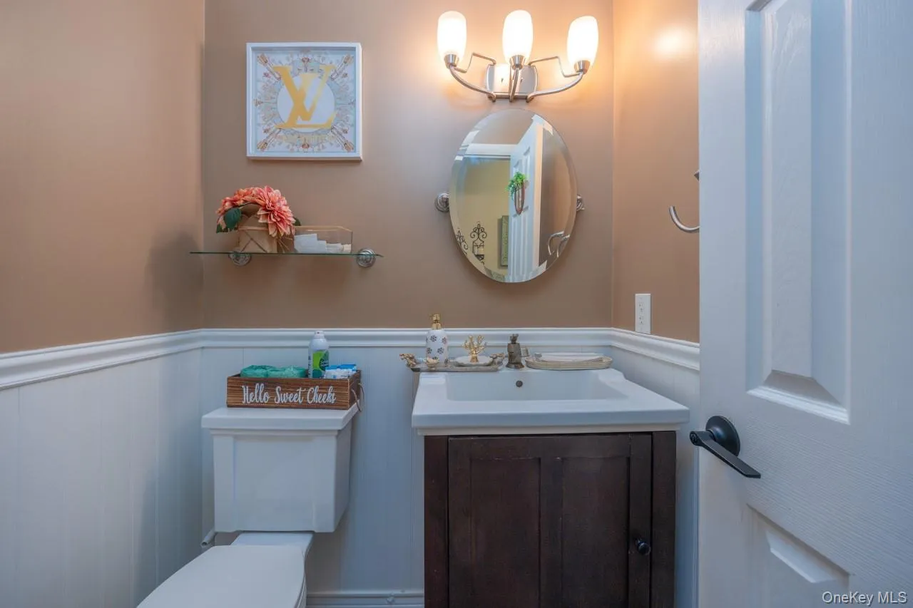 Lavatory on the main level. Lavatory on the main level.