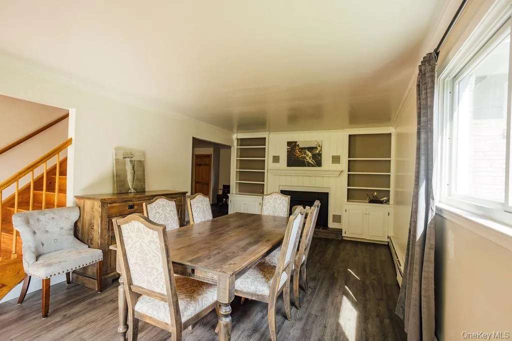 21 Courts Lane, Hudson, NY, 4 Bedrooms Bedrooms, 12 Rooms Rooms,2 BathroomsBathrooms,Residential,For Rent,Courts,0,1041067 21 Courts Lane, Hudson, NY, 4 Bedrooms Bedrooms, 12 Rooms Rooms,2 BathroomsBathrooms,Residential,For Rent,Courts,0,1041067
