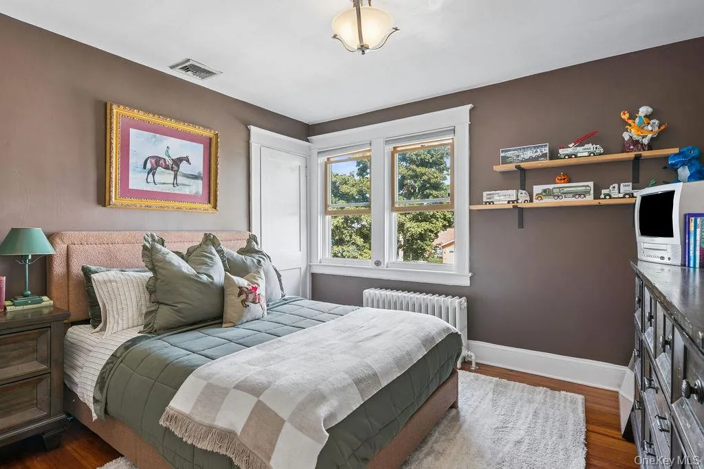 68 Lincoln Avenue, Islip, NY, 4 Bedrooms Bedrooms, 9 Rooms Rooms,2 BathroomsBathrooms,Residential,For Rent,Lincoln,0,1041069 68 Lincoln Avenue, Islip, NY, 4 Bedrooms Bedrooms, 9 Rooms Rooms,2 BathroomsBathrooms,Residential,For Rent,Lincoln,0,1041069