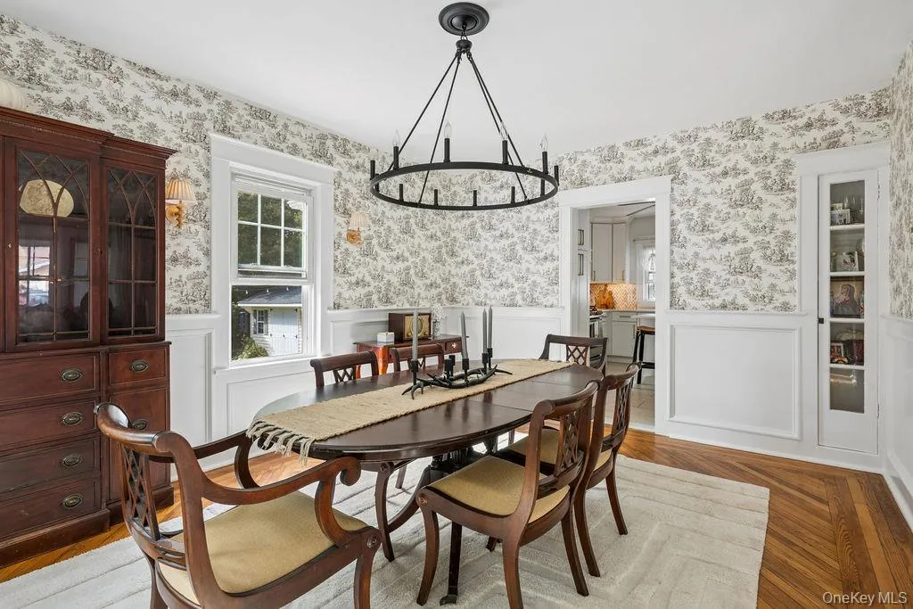 68 Lincoln Avenue, Islip, NY, 4 Bedrooms Bedrooms, 9 Rooms Rooms,2 BathroomsBathrooms,Residential,For Rent,Lincoln,0,1041069 68 Lincoln Avenue, Islip, NY, 4 Bedrooms Bedrooms, 9 Rooms Rooms,2 BathroomsBathrooms,Residential,For Rent,Lincoln,0,1041069