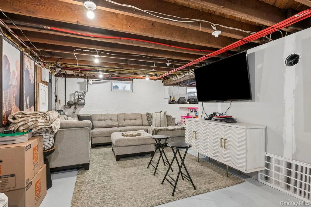 68 Lincoln Avenue, Islip, NY, 4 Bedrooms Bedrooms, 9 Rooms Rooms,2 BathroomsBathrooms,Residential,For Rent,Lincoln,0,1041069 68 Lincoln Avenue, Islip, NY, 4 Bedrooms Bedrooms, 9 Rooms Rooms,2 BathroomsBathrooms,Residential,For Rent,Lincoln,0,1041069