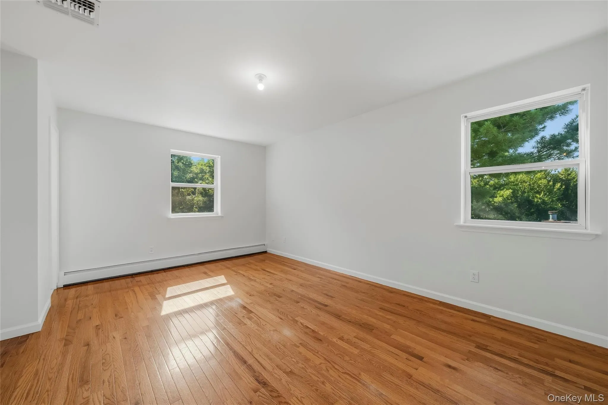 35 Cunningham, Monroe, NY, 4 Bedrooms Bedrooms, 9 Rooms Rooms,2 BathroomsBathrooms,Residential Lease,For Rent,Cunningham,0,1041076 35 Cunningham, Monroe, NY, 4 Bedrooms Bedrooms, 9 Rooms Rooms,2 BathroomsBathrooms,Residential Lease,For Rent,Cunningham,0,1041076