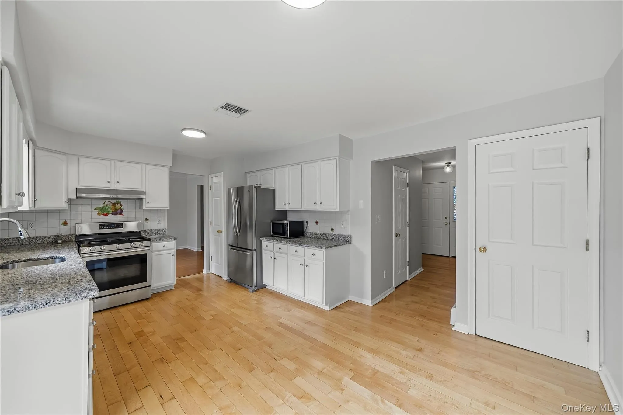 35 Cunningham, Monroe, NY, 4 Bedrooms Bedrooms, 9 Rooms Rooms,2 BathroomsBathrooms,Residential Lease,For Rent,Cunningham,0,1041076 35 Cunningham, Monroe, NY, 4 Bedrooms Bedrooms, 9 Rooms Rooms,2 BathroomsBathrooms,Residential Lease,For Rent,Cunningham,0,1041076