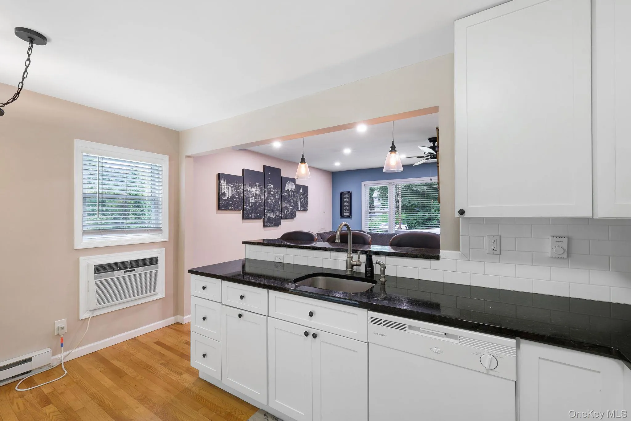 13 Arbutus Street, Putnam Valley, NY, 3 Bedrooms Bedrooms, 6 Rooms Rooms,1 BathroomBathrooms,Residential,For Rent,Arbutus,0,1041077 13 Arbutus Street, Putnam Valley, NY, 3 Bedrooms Bedrooms, 6 Rooms Rooms,1 BathroomBathrooms,Residential,For Rent,Arbutus,0,1041077