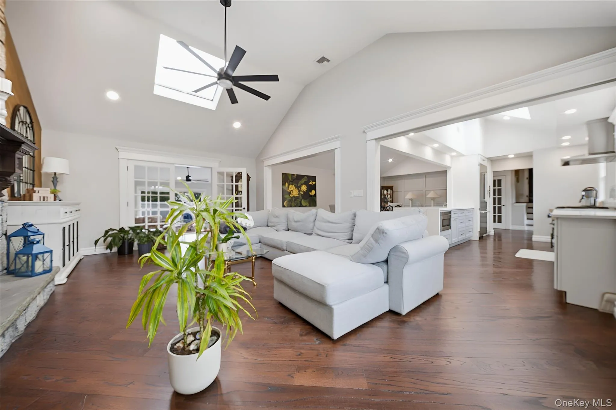 5 Renee Place, Oyster Bay, NY, 5 Bedrooms Bedrooms, 10 Rooms Rooms,2 BathroomsBathrooms,Residential,For Rent,Renee,0,1041078 5 Renee Place, Oyster Bay, NY, 5 Bedrooms Bedrooms, 10 Rooms Rooms,2 BathroomsBathrooms,Residential,For Rent,Renee,0,1041078