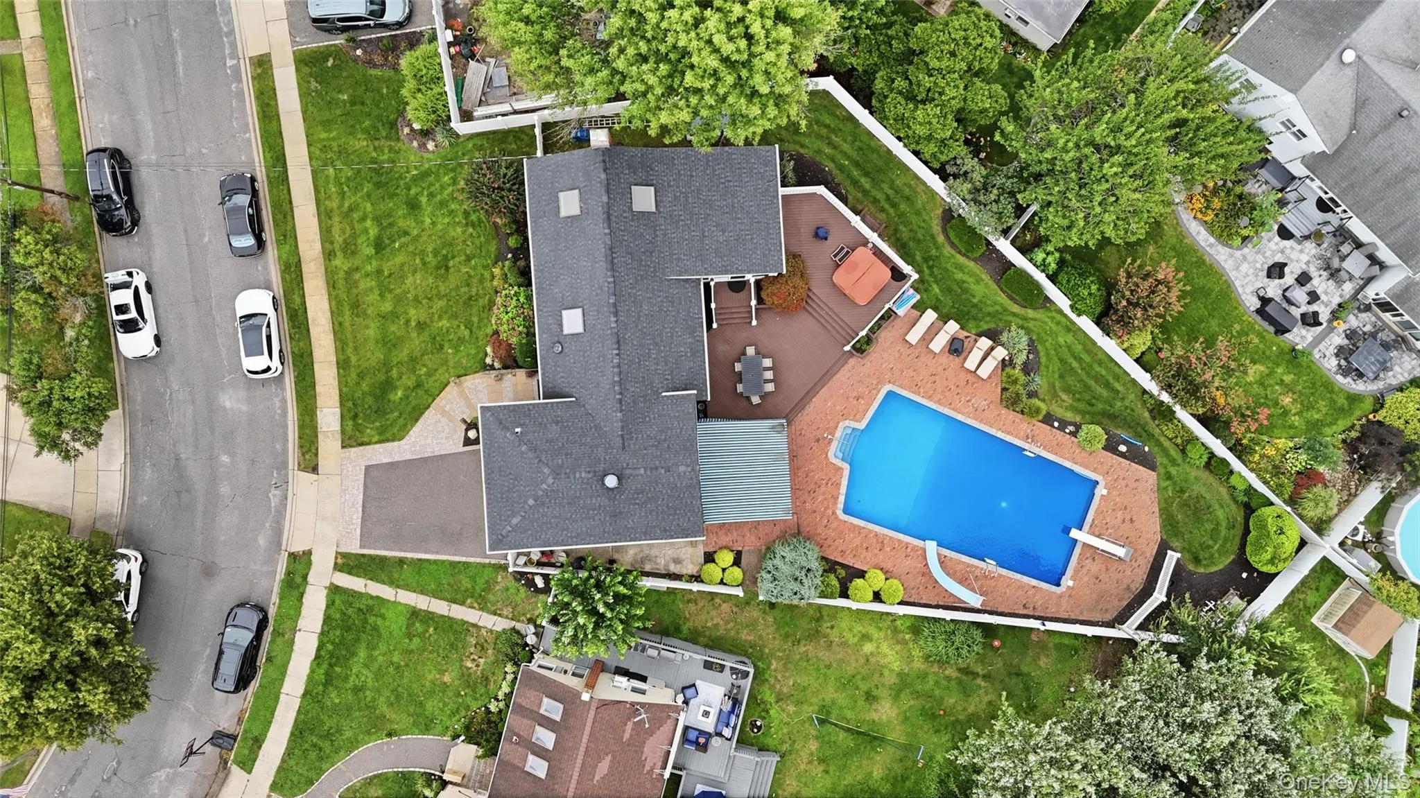 5 Renee Place, Oyster Bay, NY, 5 Bedrooms Bedrooms, 10 Rooms Rooms,2 BathroomsBathrooms,Residential,For Rent,Renee,0,1041078 5 Renee Place, Oyster Bay, NY, 5 Bedrooms Bedrooms, 10 Rooms Rooms,2 BathroomsBathrooms,Residential,For Rent,Renee,0,1041078