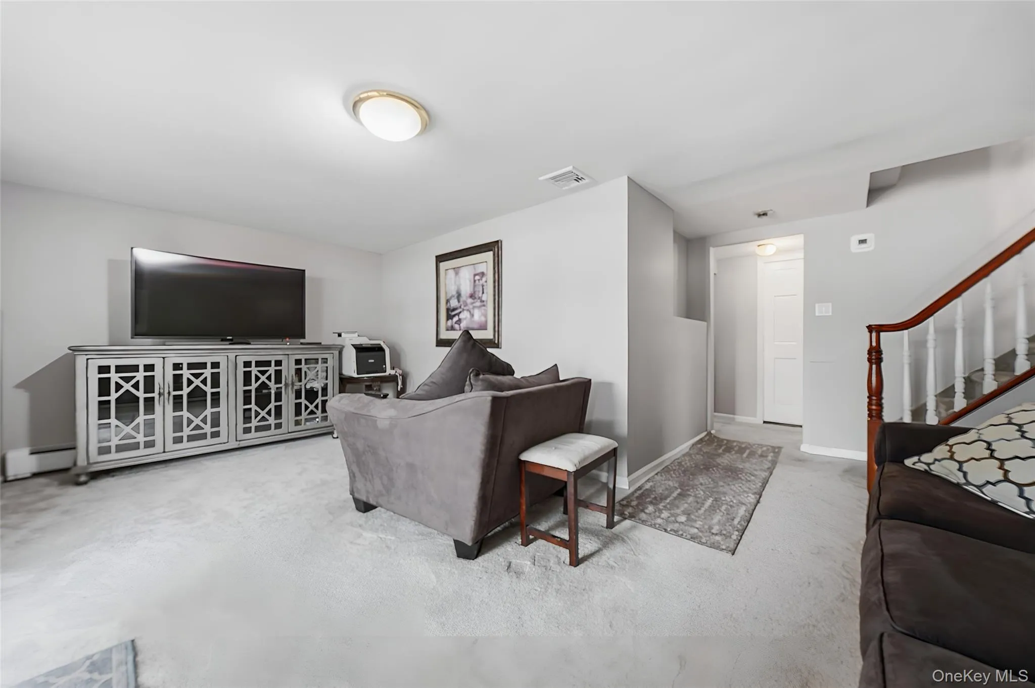 5 Renee Place, Oyster Bay, NY, 5 Bedrooms Bedrooms, 10 Rooms Rooms,2 BathroomsBathrooms,Residential,For Rent,Renee,0,1041078 5 Renee Place, Oyster Bay, NY, 5 Bedrooms Bedrooms, 10 Rooms Rooms,2 BathroomsBathrooms,Residential,For Rent,Renee,0,1041078