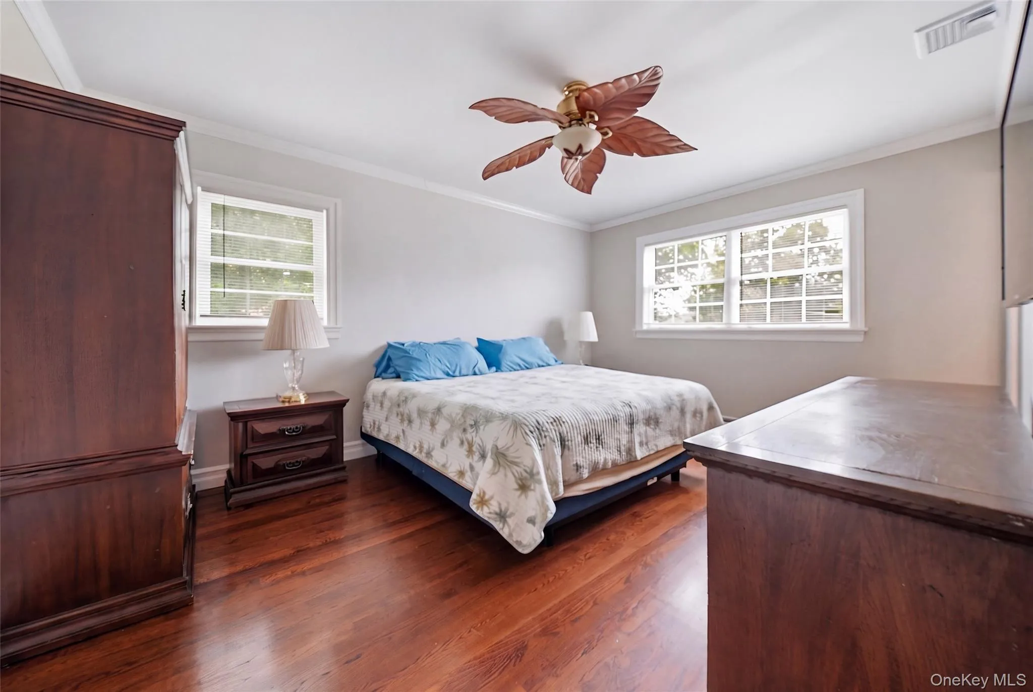 5 Renee Place, Oyster Bay, NY, 5 Bedrooms Bedrooms, 10 Rooms Rooms,2 BathroomsBathrooms,Residential,For Rent,Renee,0,1041078 5 Renee Place, Oyster Bay, NY, 5 Bedrooms Bedrooms, 10 Rooms Rooms,2 BathroomsBathrooms,Residential,For Rent,Renee,0,1041078