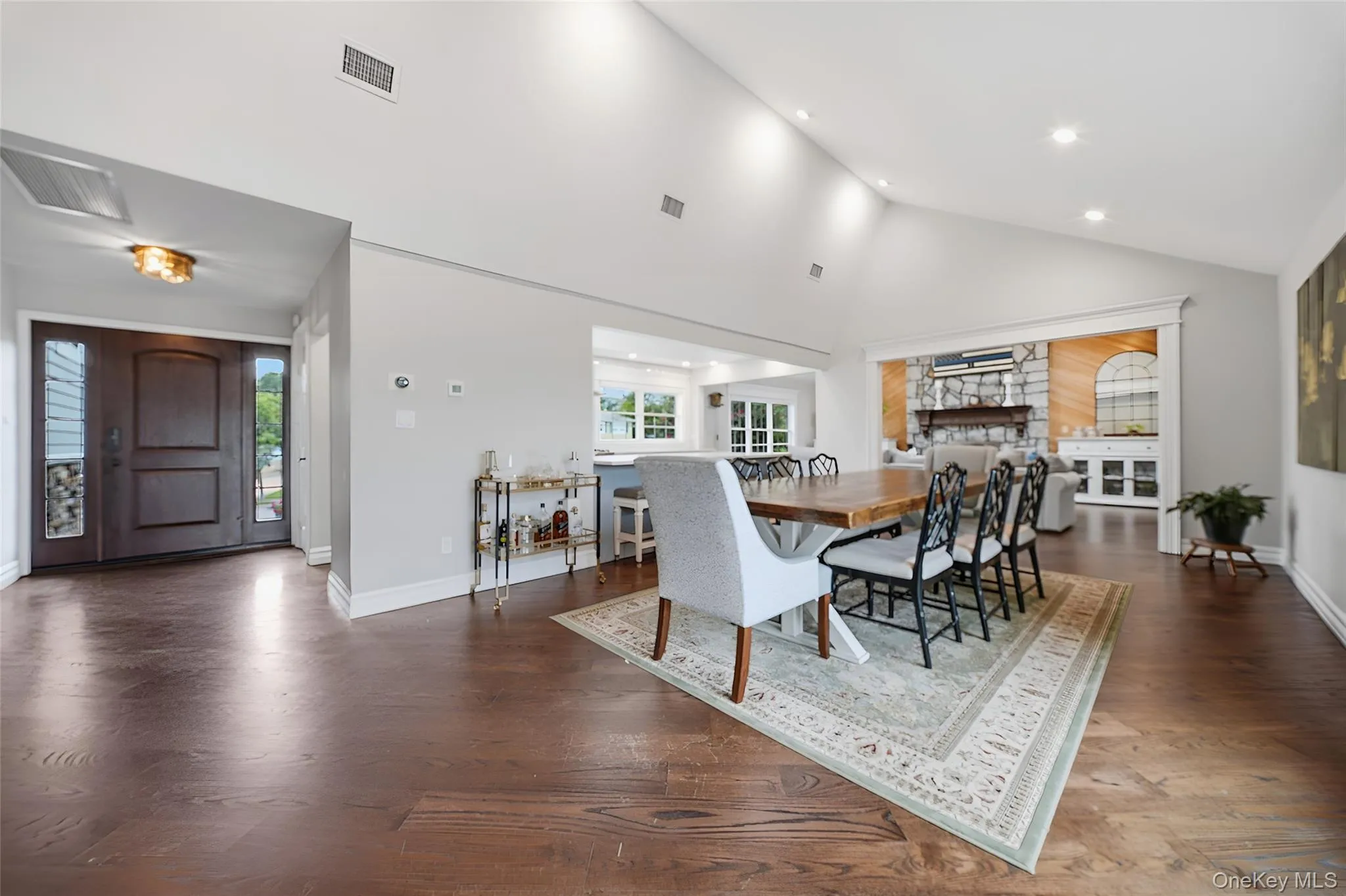 5 Renee Place, Oyster Bay, NY, 5 Bedrooms Bedrooms, 10 Rooms Rooms,2 BathroomsBathrooms,Residential,For Rent,Renee,0,1041078 5 Renee Place, Oyster Bay, NY, 5 Bedrooms Bedrooms, 10 Rooms Rooms,2 BathroomsBathrooms,Residential,For Rent,Renee,0,1041078