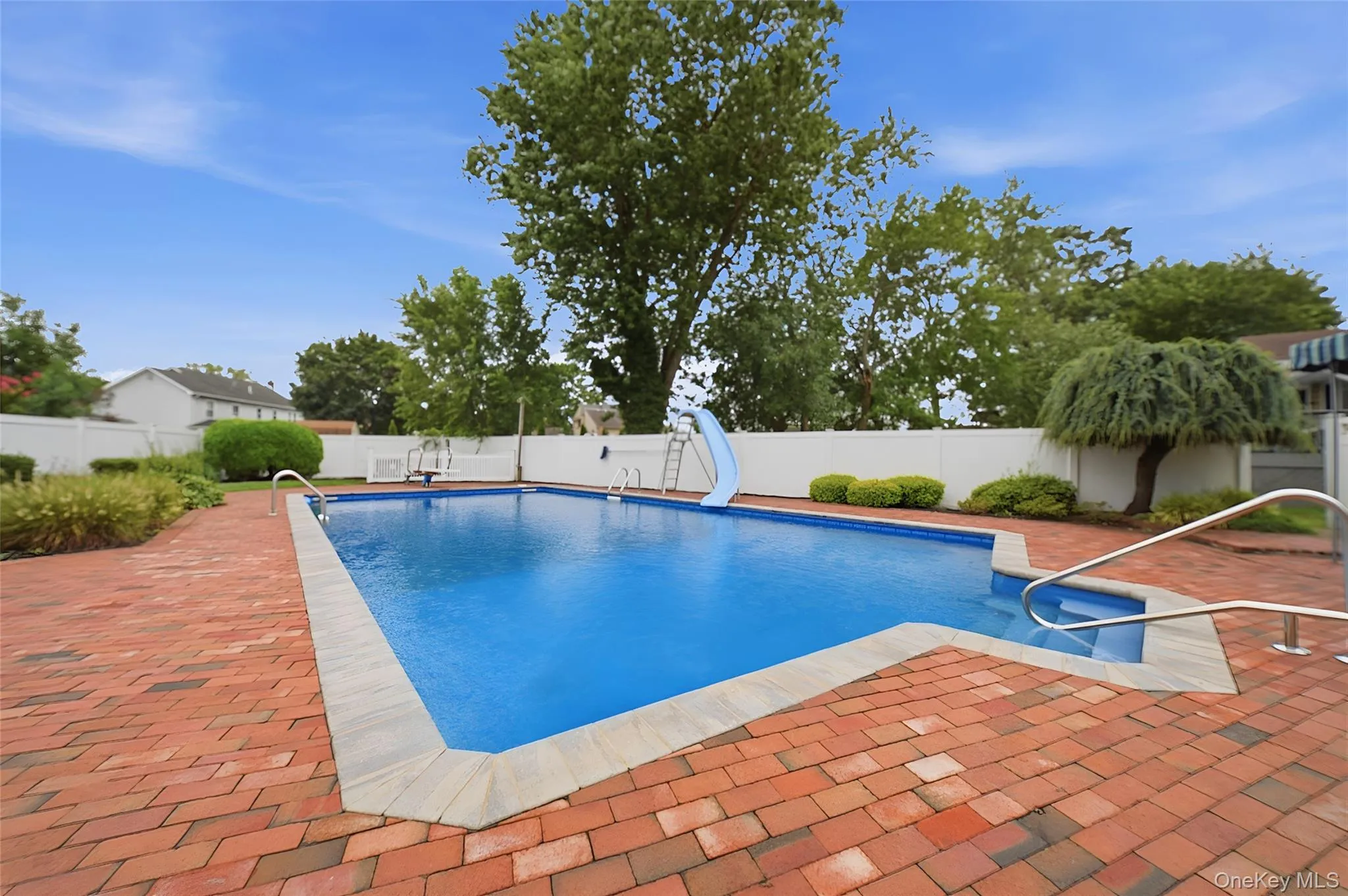 5 Renee Place, Oyster Bay, NY, 5 Bedrooms Bedrooms, 10 Rooms Rooms,2 BathroomsBathrooms,Residential,For Rent,Renee,0,1041078 5 Renee Place, Oyster Bay, NY, 5 Bedrooms Bedrooms, 10 Rooms Rooms,2 BathroomsBathrooms,Residential,For Rent,Renee,0,1041078