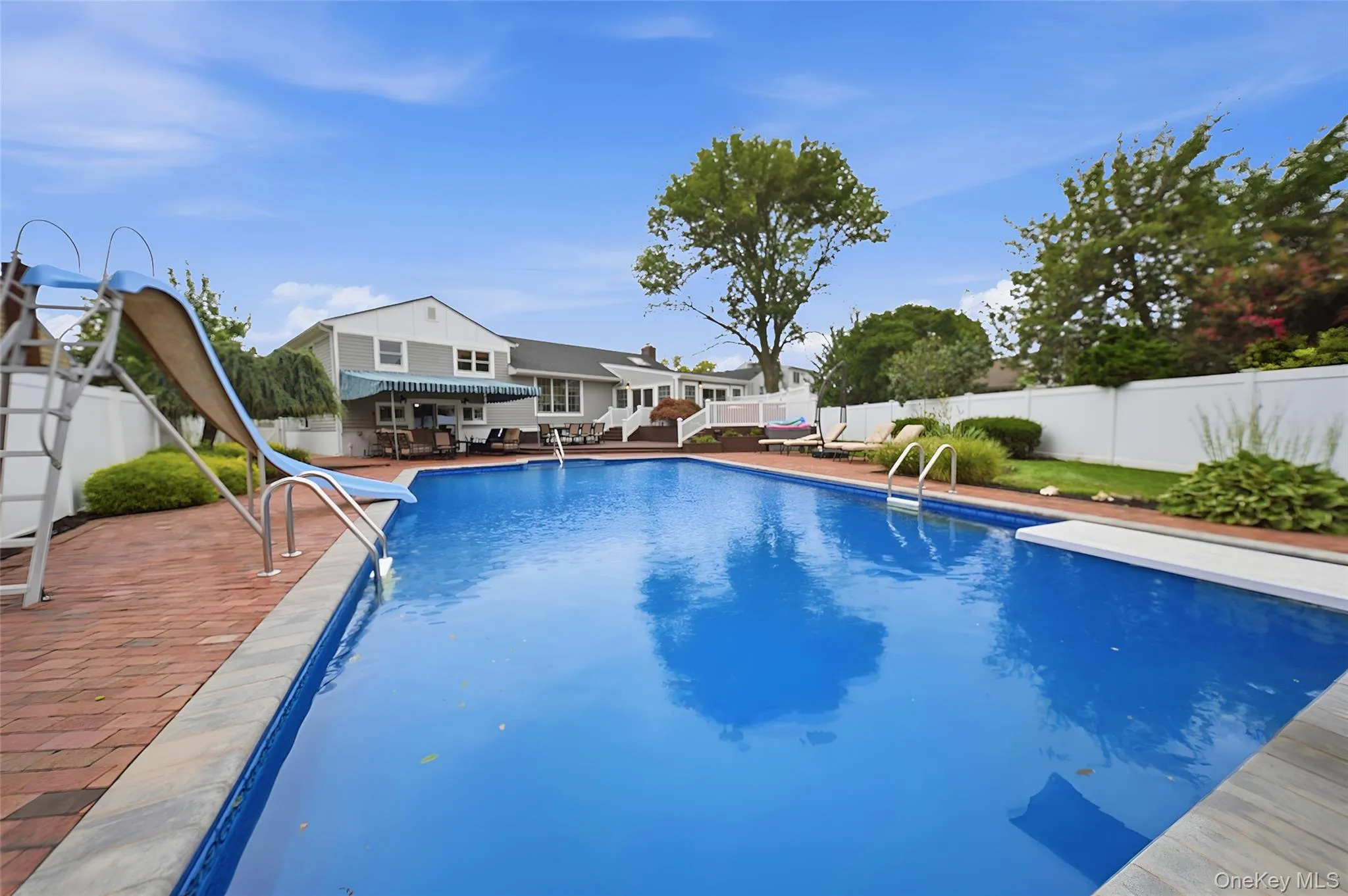 5 Renee Place, Oyster Bay, NY, 5 Bedrooms Bedrooms, 10 Rooms Rooms,2 BathroomsBathrooms,Residential,For Rent,Renee,0,1041078 5 Renee Place, Oyster Bay, NY, 5 Bedrooms Bedrooms, 10 Rooms Rooms,2 BathroomsBathrooms,Residential,For Rent,Renee,0,1041078