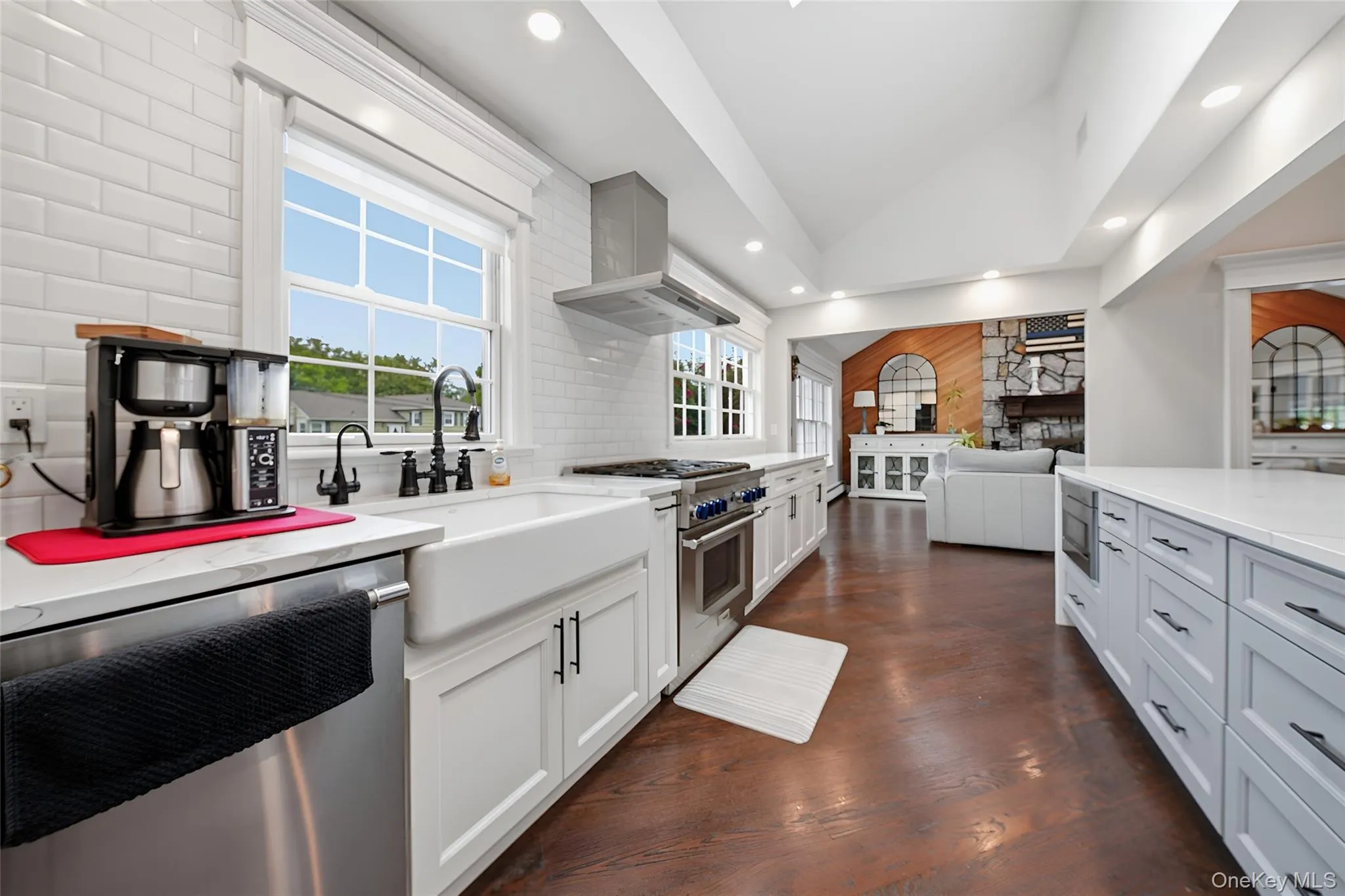 5 Renee Place, Oyster Bay, NY, 5 Bedrooms Bedrooms, 10 Rooms Rooms,2 BathroomsBathrooms,Residential,For Rent,Renee,0,1041078 5 Renee Place, Oyster Bay, NY, 5 Bedrooms Bedrooms, 10 Rooms Rooms,2 BathroomsBathrooms,Residential,For Rent,Renee,0,1041078